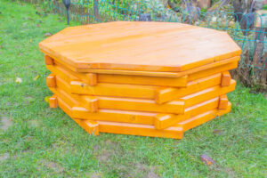 dreveny kryt na sachtu